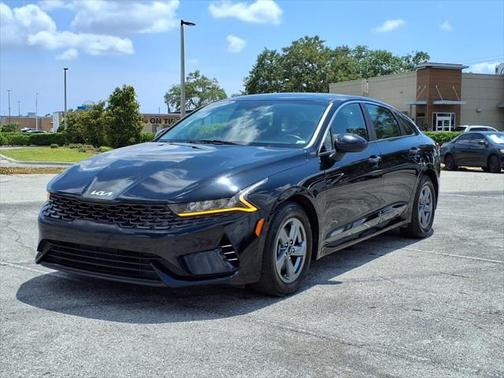 2022 Kia K5 LXS