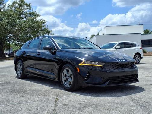 2022 Kia K5 LXS
