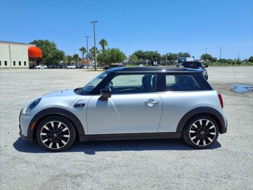 2022 MINI Hardtop Cooper S