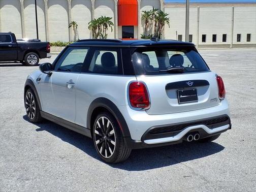 2022 MINI Hardtop Cooper S