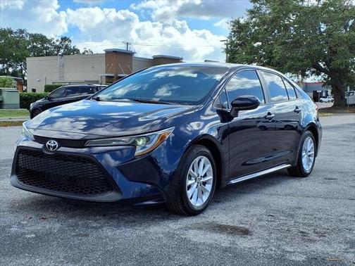 2022 Toyota Corolla LE
