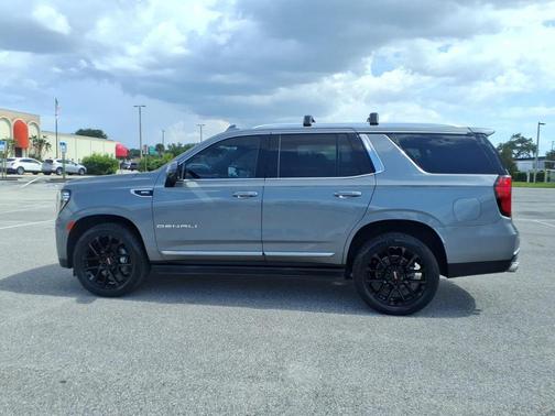 Satin Steel Metallic 2022 GMC Yukon Denali