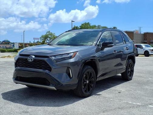 2023 Toyota RAV4 Hybrid SE