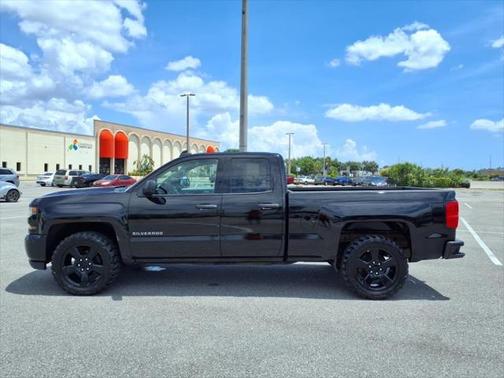 2018 Chevrolet Silverado 1500 Custom