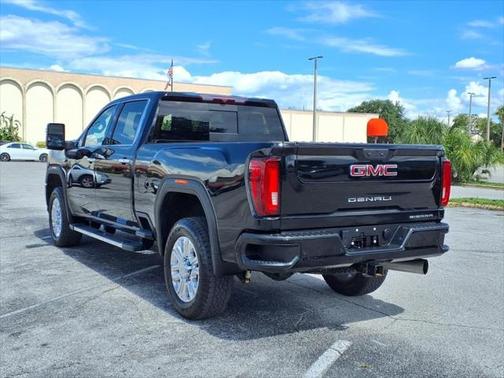 2023 GMC Sierra 2500 Denali