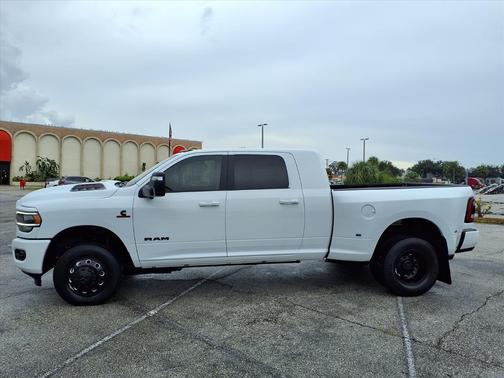 2024 RAM 3500 Laramie Mega Cab 4x4 6'4' Box