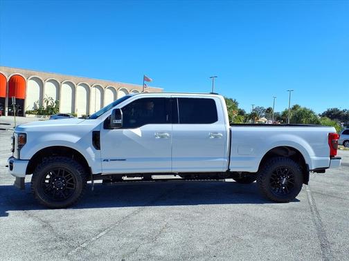 2022 Ford F-350 Lariat