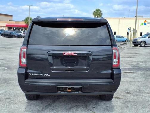 2020 GMC Yukon XL SLT