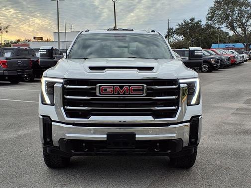 2025 GMC Sierra 2500 SLT