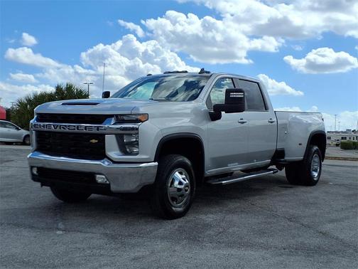 2022 Chevrolet Silverado 3500 LT