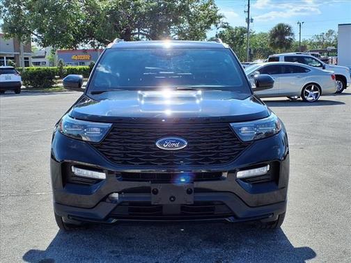 2022 Ford Explorer ST-Line
