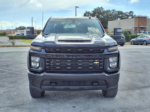 2022 Chevrolet Silverado 2500 Custom