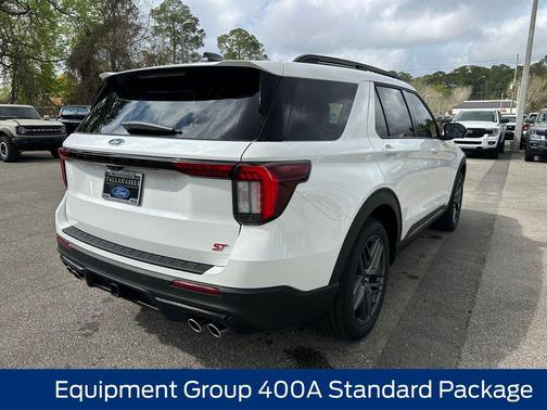 Star White 2026 Ford Explorer ST