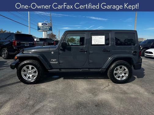 2017 Jeep Wrangler Unlimited Sahara