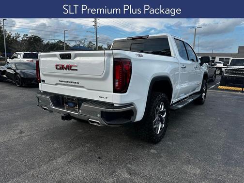 2025 GMC Sierra 1500 SLT