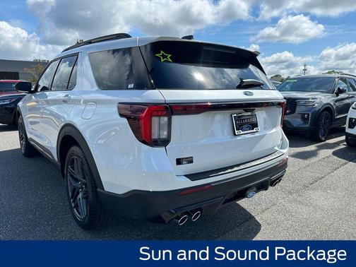 2025 Ford Explorer ST