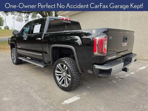 Onyx Black 2018 GMC Sierra 1500 SLT