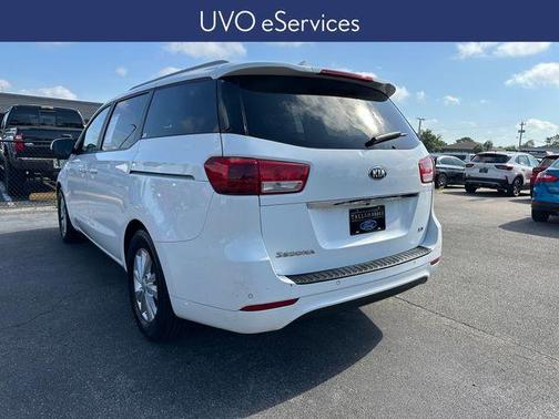 2017 Kia Sedona LX