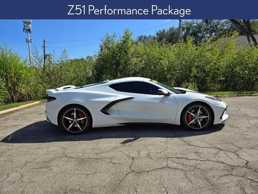 2022 Chevrolet Corvette Stingray w/3LT