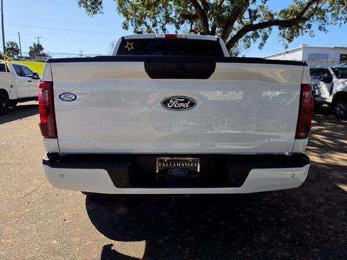 Oxford White 2026 Ford F-150 XLT