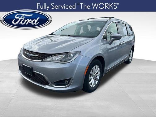 2018 Chrysler Pacifica Touring-L