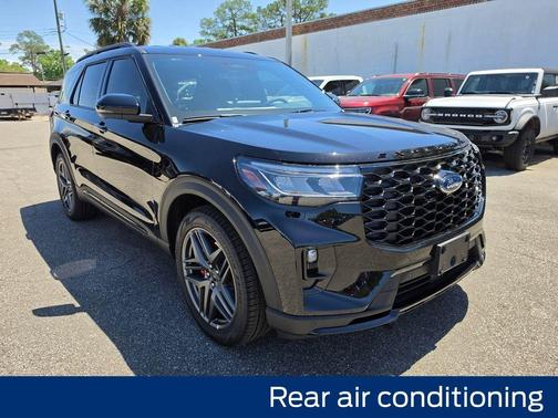 Agate Black Metallic 2026 Ford Explorer ST