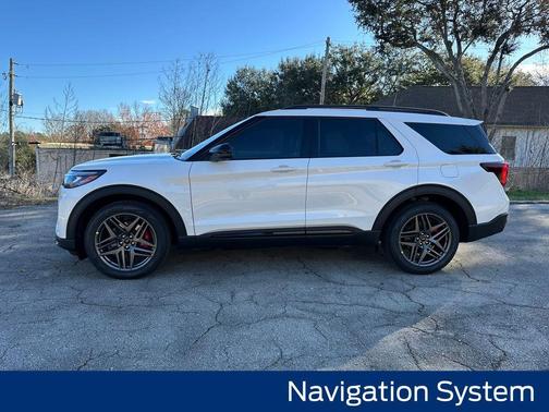Star White 2026 Ford Explorer ST