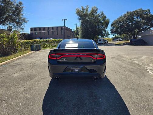 2020 Dodge Charger R/T