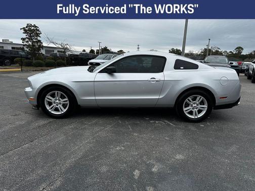 2012 Ford Mustang V6