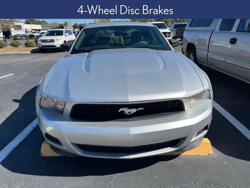 2012 Ford Mustang V6