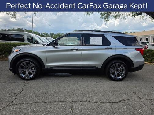 Silver Metallic 2022 Ford Explorer XLT