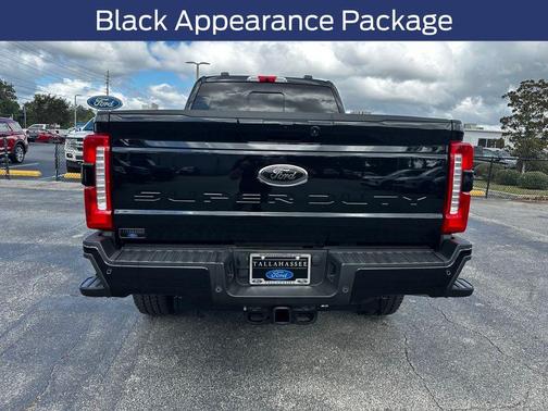 2024 Ford F-350 Lariat Super Duty