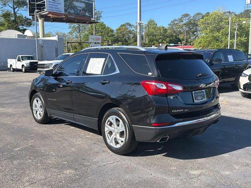 Mosaic Black Metallic 2019 Chevrolet Equinox 2LT