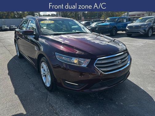 2019 Ford Taurus SEL