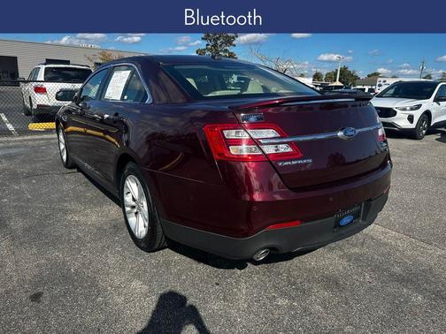 2019 Ford Taurus SEL