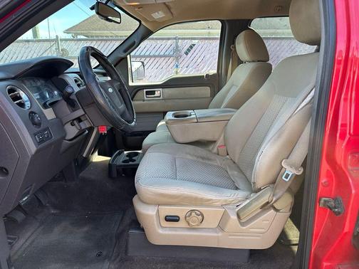 2009 Ford F-150 XLT SuperCrew