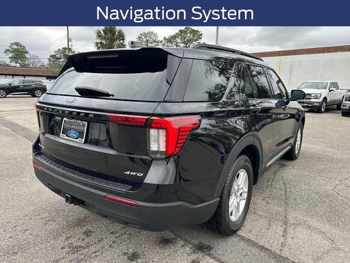 Agate Black Metallic 2025 Ford Explorer Active