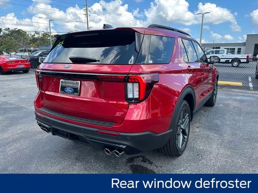 2025 Ford Explorer ST