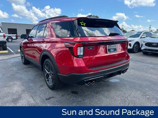 2025 Ford Explorer ST