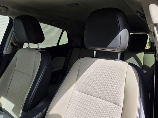 Cinnabar Metallic 2022 Buick Encore Preferred