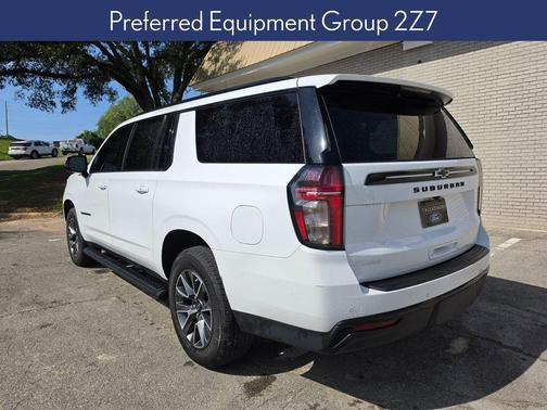 Summit White 2023 Chevrolet Suburban Z71