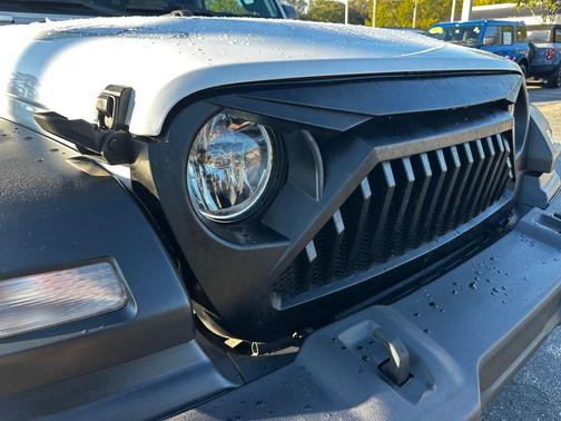 2018 Jeep Wrangler Sport