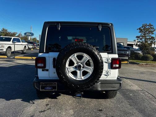 2018 Jeep Wrangler Sport
