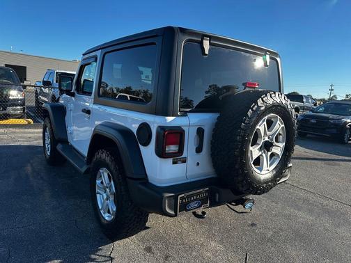 2018 Jeep Wrangler Sport
