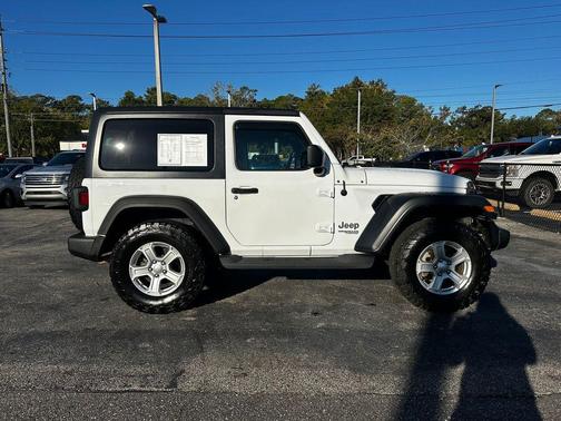 2018 Jeep Wrangler Sport