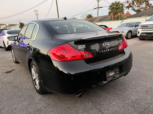 2013 INFINITI G37 Journey