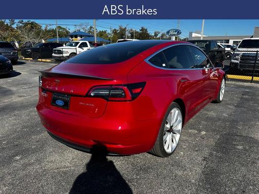 2018 Tesla Model 3 Performance