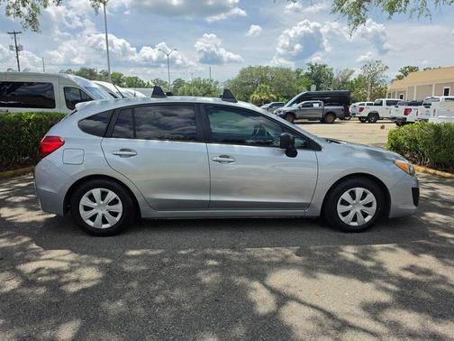 Ice Silver Metallic 2013 Subaru Impreza 2.0i