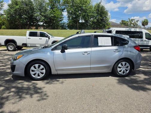 Ice Silver Metallic 2013 Subaru Impreza 2.0i