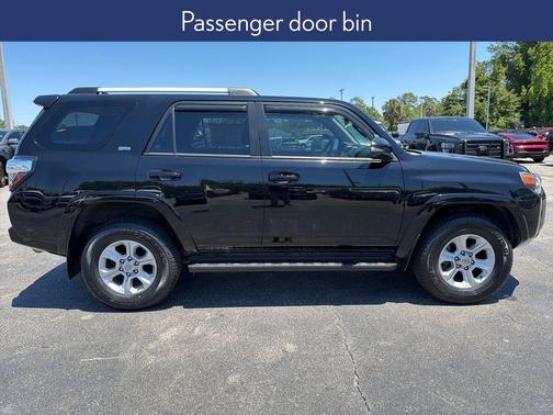 Midnight Black Metallic 2021 Toyota 4Runner SR5 Premium